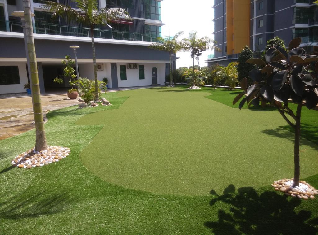 שאה אלאם Vista Alam Studio Units - Pool, Food Court מראה חיצוני תמונה