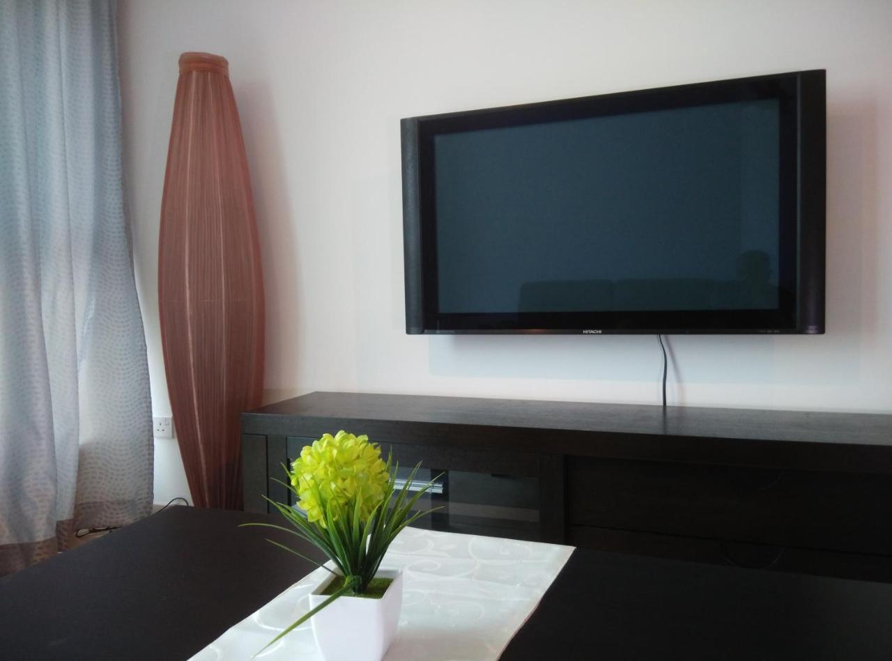 שאה אלאם Vista Alam Studio Units - Pool, Food Court מראה חיצוני תמונה