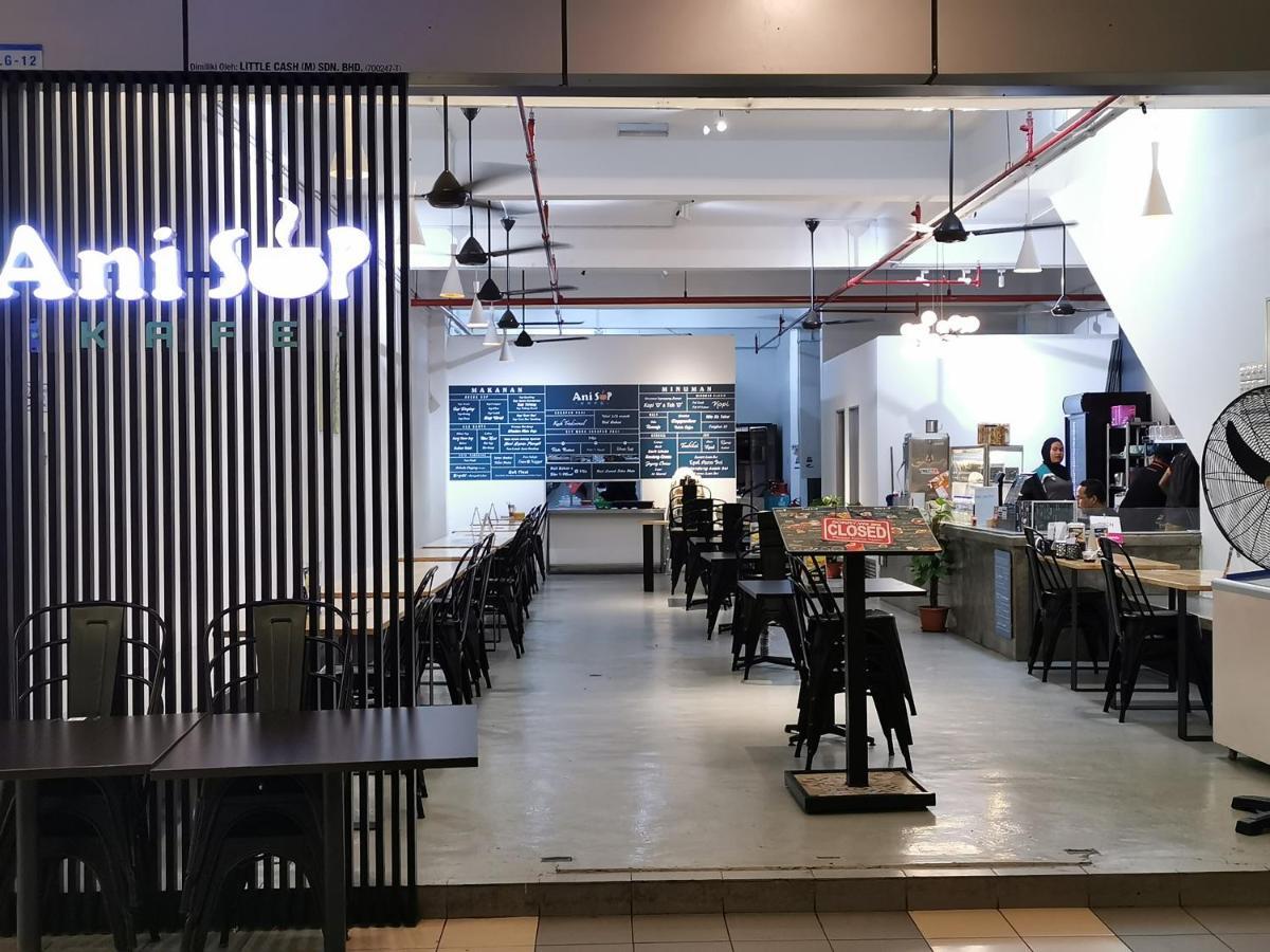 שאה אלאם Vista Alam Studio Units - Pool, Food Court מראה חיצוני תמונה