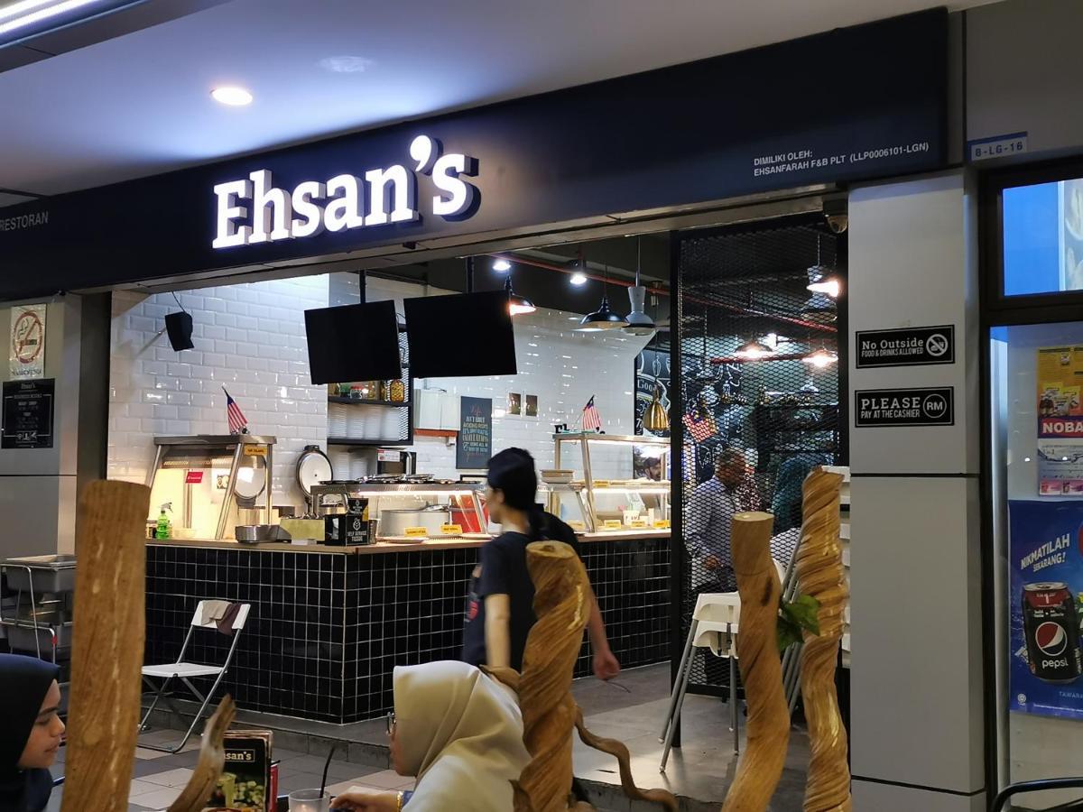 שאה אלאם Vista Alam Studio Units - Pool, Food Court מראה חיצוני תמונה